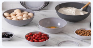 Where to Buy Plastic Mixing Bowls with Lids